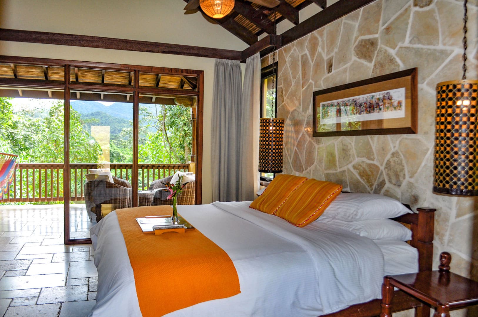 Riverview-Rooms-Sleeping-Giant-Rainforest-Lodge-Belize-11_webopd