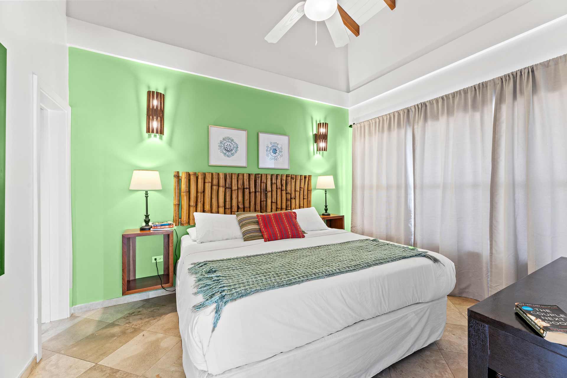 UMAYA-1-Bedroom-Beachfront-02
