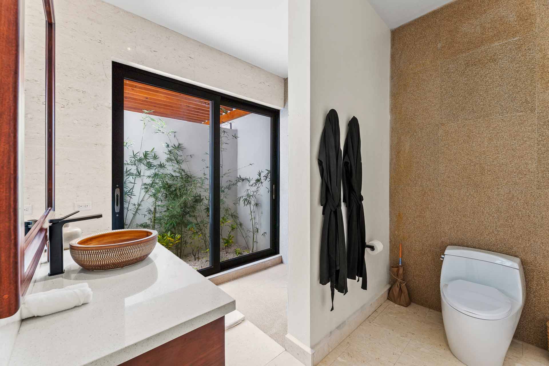 THE-BANKS-3-Bedroom-Riverfront-Villa-05